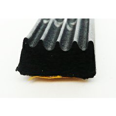 Samolepiace tesnenie E 15×8 mm čierne